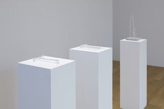 Yoko Ono "Garasu no kado", installation view