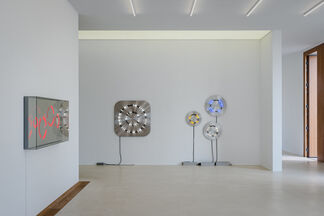 Brigitte Kowanz »Keep at it«, installation view