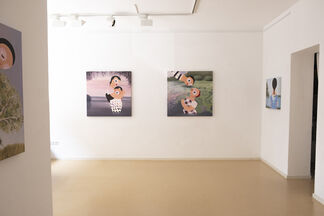 And Which Sound – Paintings & Ceramics, installation view