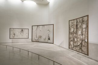 Alberto Burri: The Trauma of Painting, installation view