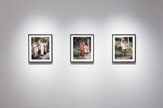 Laura McPhee "The Home and the World, a View of Calcutta", installation view