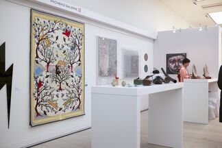 Micheko Galerie at COLLECT 2015, installation view