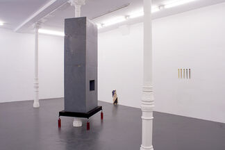 Diego Delas "En la distracción", installation view