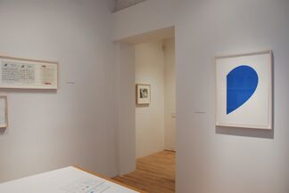 Allen Ruppersberg and Recent Editions, installation view