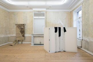 Latifa Echakhch and Miroslaw Balka - Dvir Gallery Brussels @ Micheline Szwajcer, Antwerp, installation view