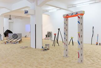 Jerszy Seymour | The Universe Wants To Play, installation view
