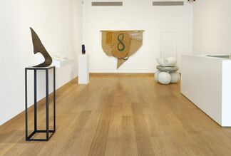 Barry Flanagan: Animal, Vegetable, Mineral, installation view