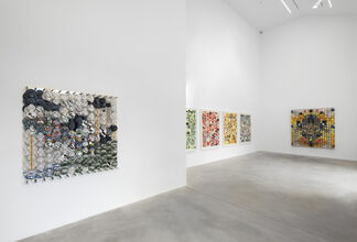 Jacob Hashimoto | Works, installation view