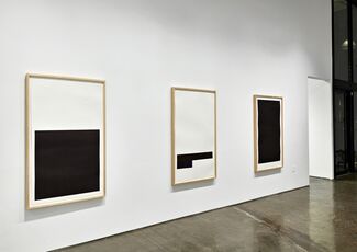 Vincent Como: The Negative Approach Operating System (For Intermediate to Advanced Practitioners), installation view