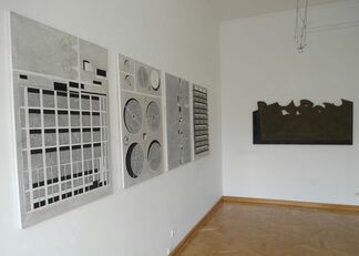 'SHORELESS', installation view