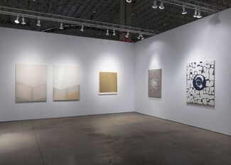 Ronchini at EXPO CHICAGO 2017, installation view