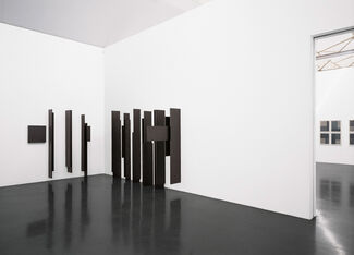 Julia Mangold, installation view