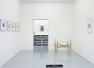 memento – curated by Maria de Corral with: JACOBO CASTELLANO,  LUIGI GHIRRI, JÜRGEN DRESCHER and ZOE LEONARD, installation view