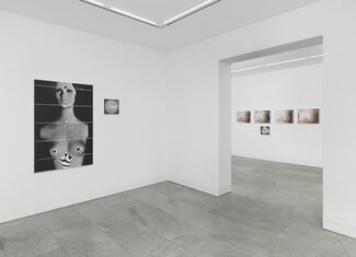 Robert Lazzarini- DAS UNHEIMLICHE, installation view