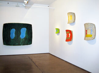 Ron Gorchov: Recent Paintings, installation view