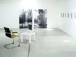 Everything Must Go Flat, installation view