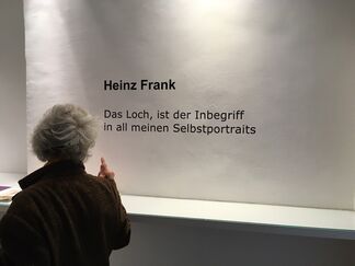 Heinz Frank - DAS LOCH, IST DER INBEGRIFF IN ALL MEINEN SELBSTPORTÄITS, installation view