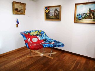 PAPPASPARLOR: BACK TO THE 90 s, installation view