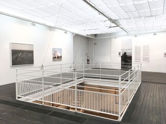 Samuel Gratacap / Plus Près, installation view