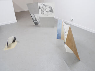21 fiftytwo (the day after), installation view