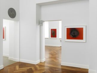 Otto Piene. Black Melt & Light Rays, installation view
