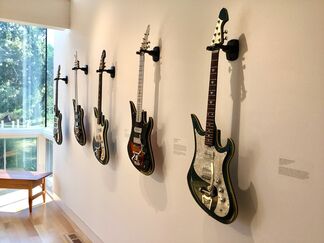 Flip Scipio: Talking Guitars, installation view