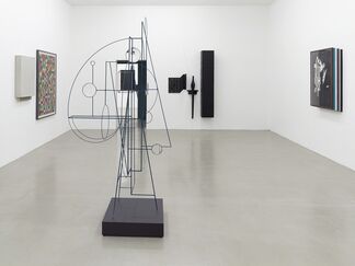 Matthias Bitzer: The Collapse of Features, installation view