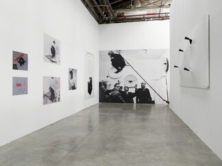 Takis: Champs Magnétiques, installation view