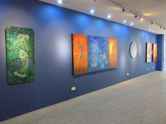 Parallel Universes, installation view