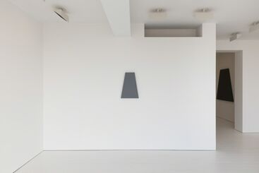 Alan Charlton — Trapezium Paintings, installation view