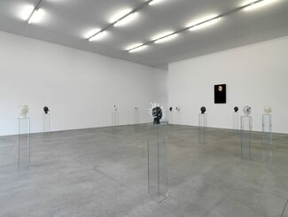 MARINA ABRAMOVIC "With eyes closed I see Happiness", installation view