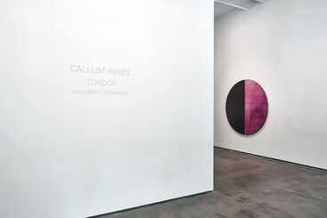 Callum Innes: Tondos, installation view