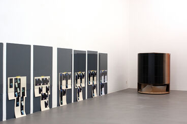 Manfred Pernice, installation view
