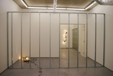 Matthew McCaslin ‘Electric Banana', installation view