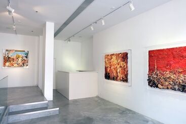 Simulacra - Lv Shanchuan Solo Exhibition, installation view
