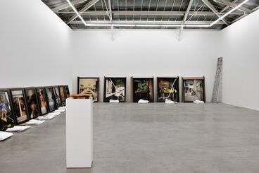 Jonathan Monk: In Between Exhibitions #7, installation view
