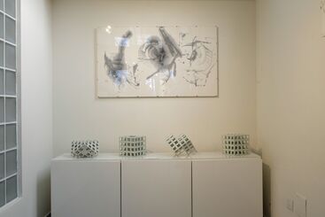 JAPAN IN BLACK AND WHITE: Sumi, Lacquer, Jiki, installation view