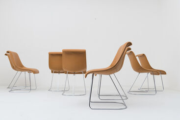 Vittorio Introini, ‘8 “TALUS” CHAIRS BY VITTORIO INTROINI FOR SAPORITI 1970’, ca. 1972