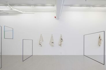 José León Cerrillo - The New Psychology, installation view