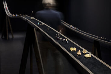 Karl Fritsch: Ruby Gold, installation view