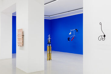 George Henry Longly | BENTHOS, installation view