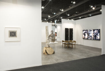 Galerie Lelong & Co. at ZⓈONAMACO 2020, installation view