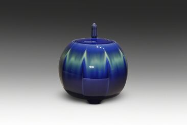 Tokuda Yasokichi III, ‘Incense Burner with Chamfering’, 2005