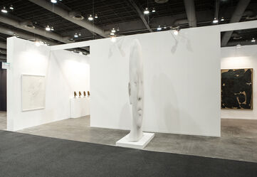 Galerie Lelong & Co. at ZⓈONAMACO 2020, installation view