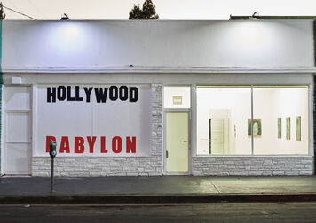 Kosuke Kawamura-Cali DeWitt-HOLLYWOOD BABYLON, installation view