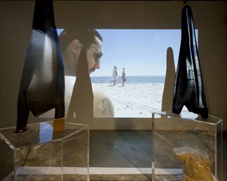 Ara Dymond: Famous, New York, Modernism Everywhere, installation view