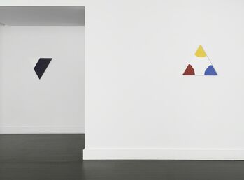 Dove Bradshaw "Angles", installation view