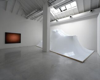 Emil Lukas - "Curvature", installation view