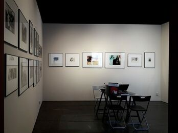 ART+TEXT Budapest at Photo London 2018, installation view