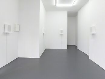 Ane Mette Hol: When Identity Remains Abstract, installation view